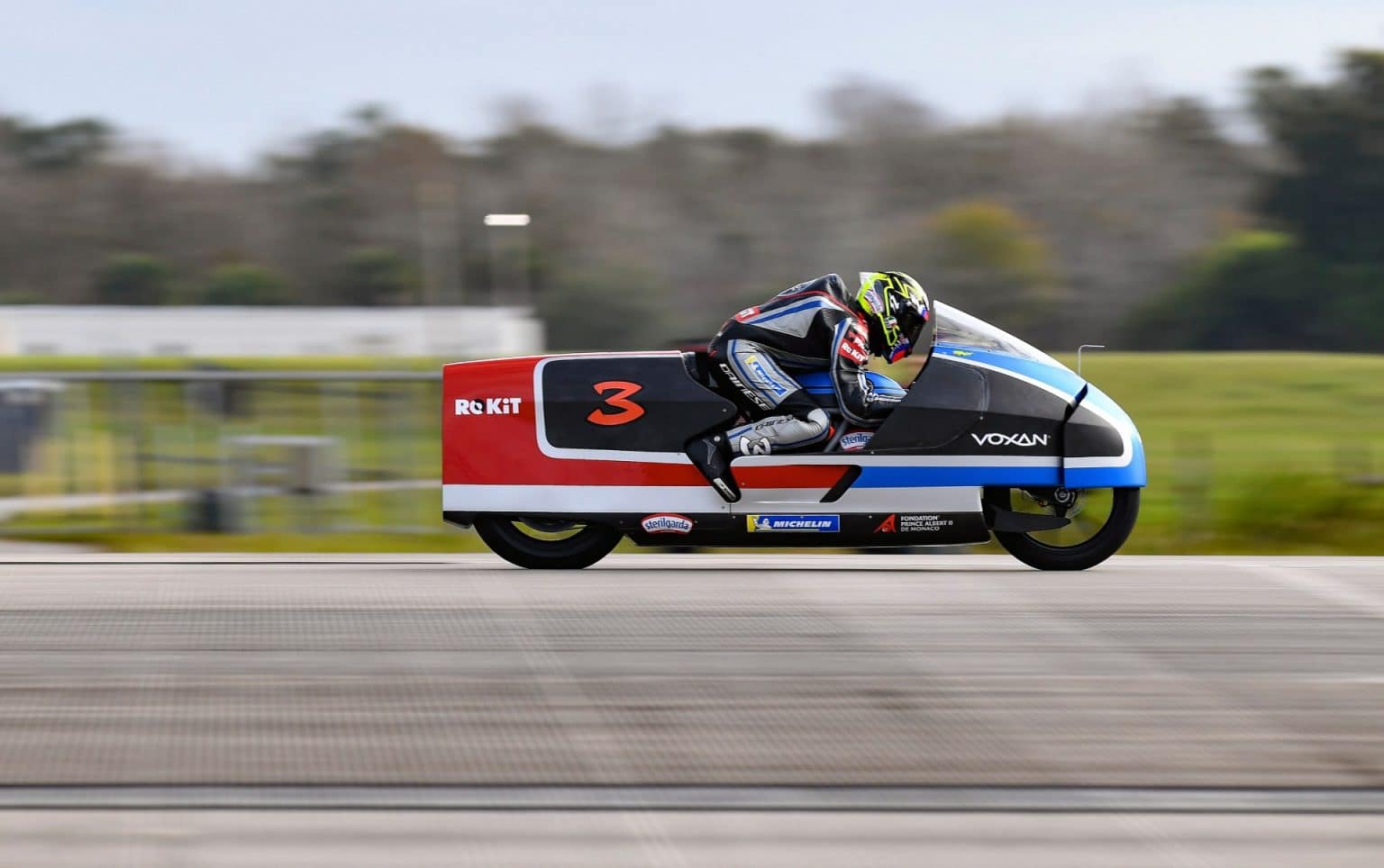 moto elétrica mais rápida do mundo em pista da nasa