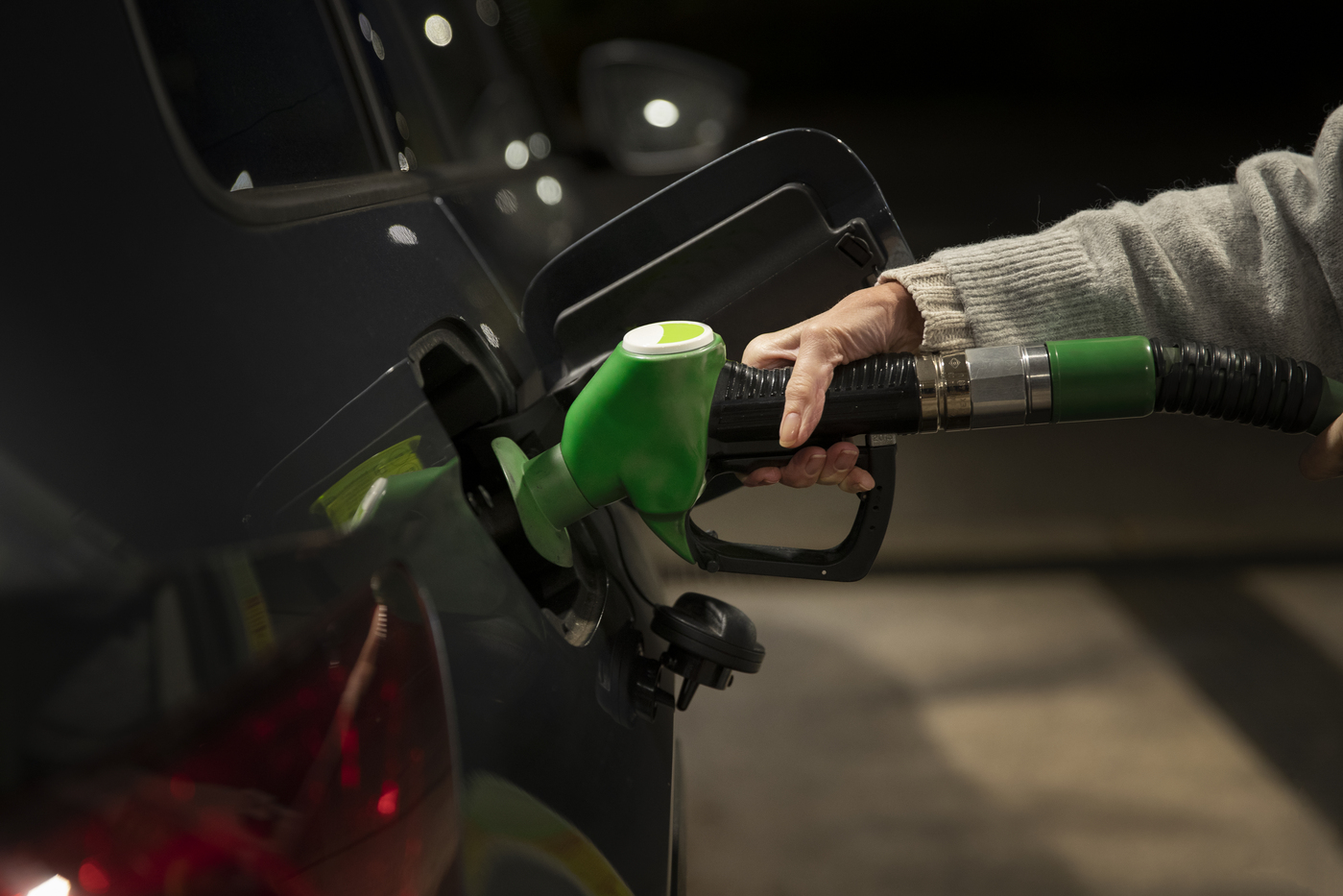 Preço da gasolina ultrapassa R$ 8 de acordo com a ANP