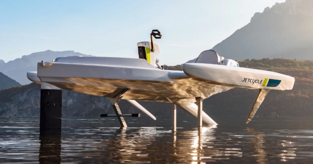 Conheça a nova e-bike aquática que “voa” sobre a água