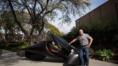 Carro_eletrico_estilo_batmovel_pode_ser_produzido_em_massa_com_-100_energia_solar