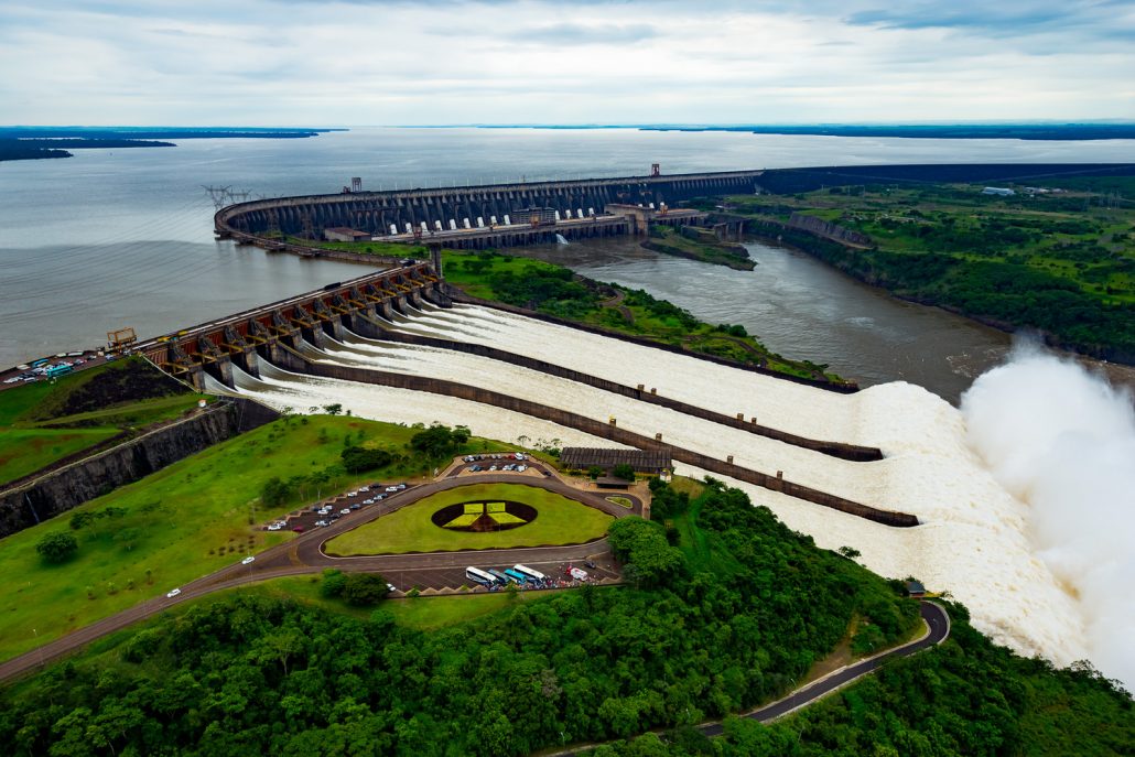 Usina de Itaipu bate recorde histórico em outubro atingindo 50 milhões de MWh