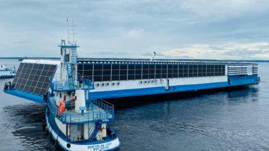 Primeira fábrica flutuante movida a energia solar no mundo irá circular pelos rios do Brasil