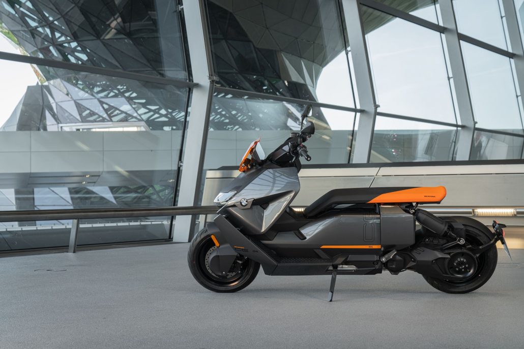 Conheça a scooter elétrica futurista da BMW com autonomia de 130km que pode ser lançada no Brasil