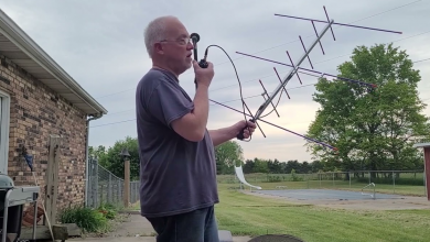 Homem contata astronauta da Estação Espacial Internacional usando antena caseira