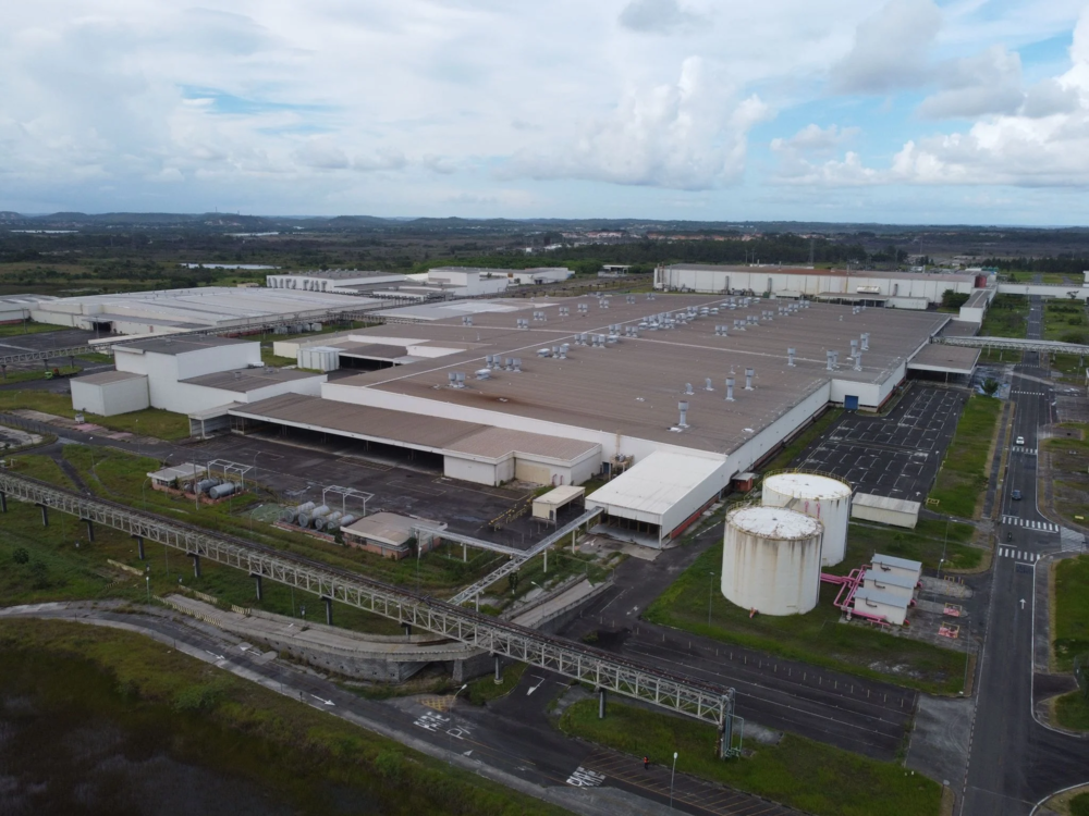 BYD inicia construção da primeira fábrica de carros elétricos na Bahia