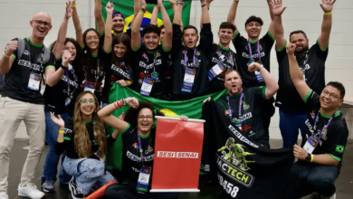 Estudantes brasileiros vencem maior torneio de robótica do mundo