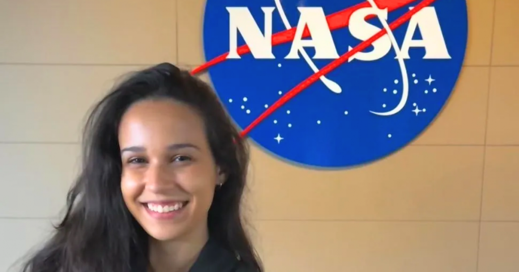 Jovem brasileira treina para ser astronauta nos EUA
