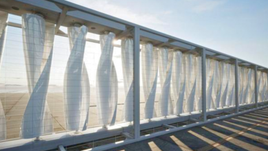 Cerca impressionante de turbinas eólicas gera 2.200 kW de energia