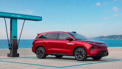 BYD lança SUV elétrico de luxo que recarrega 97% da bateria em 9 minutos