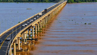 Via Campo instala 150 postes solares em ponte de 3,6 km e dispensa rede elétrica à noite
